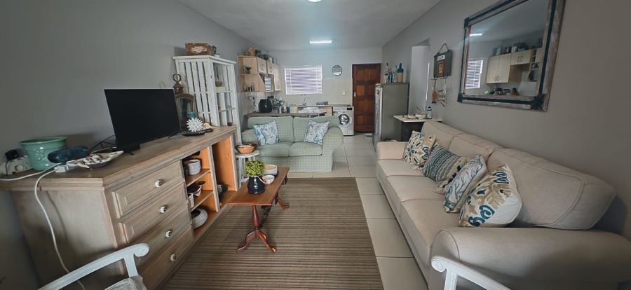 To Let 2 Bedroom Property for Rent in Hartenbos Central Western Cape